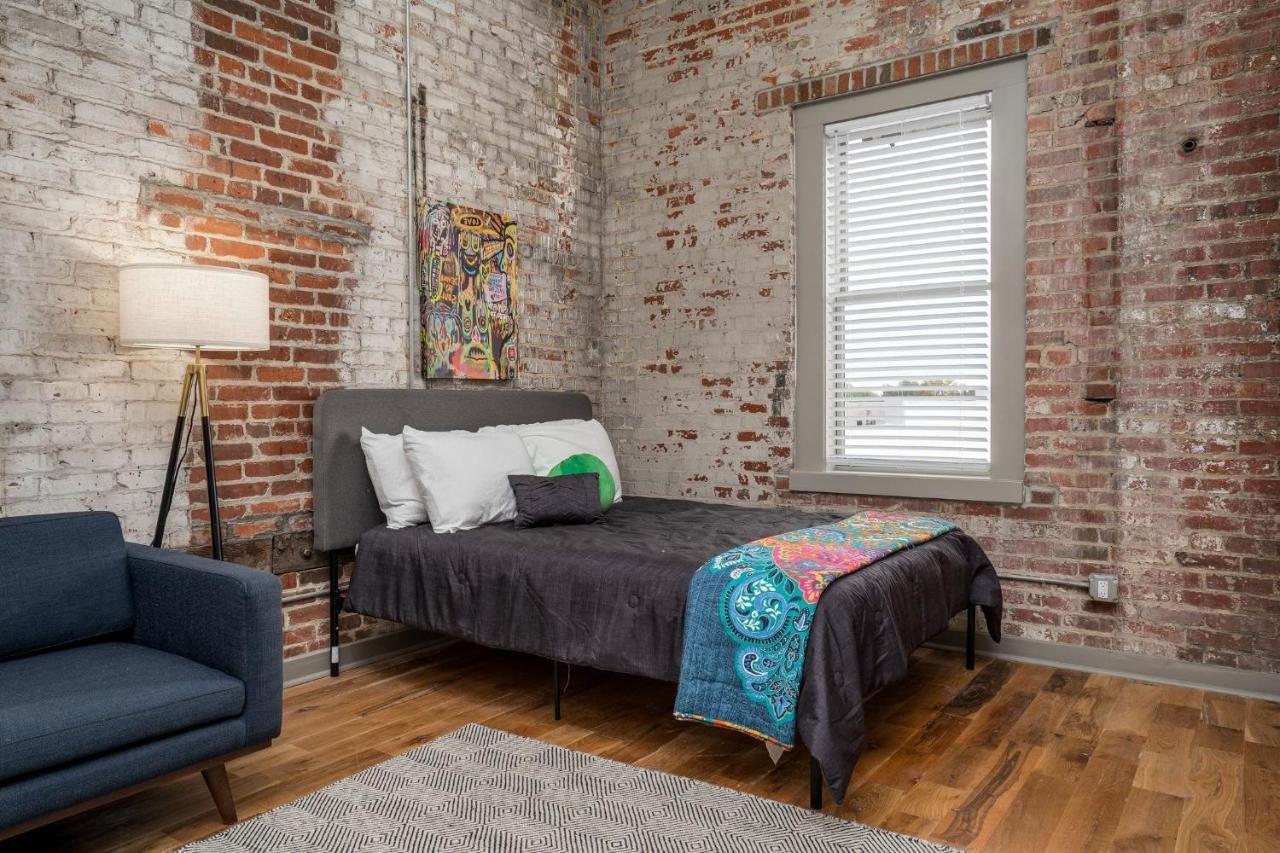 Apartament The Davis Lofts At Main Street - Unit 3D Rocky Mount Zewnętrze zdjęcie